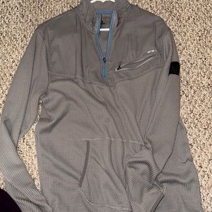 Ascend quarter zip pull over